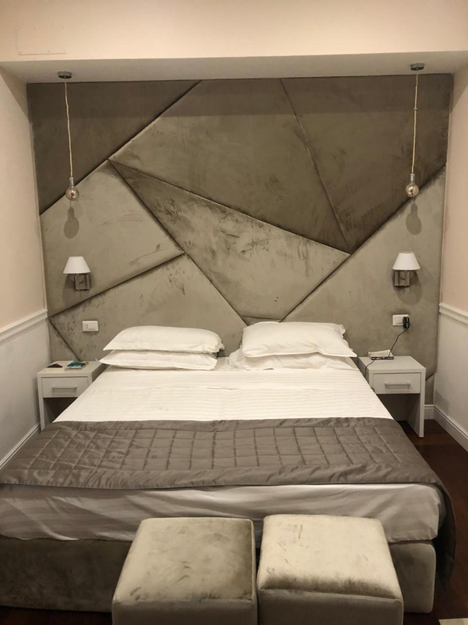 Quarto Duplo