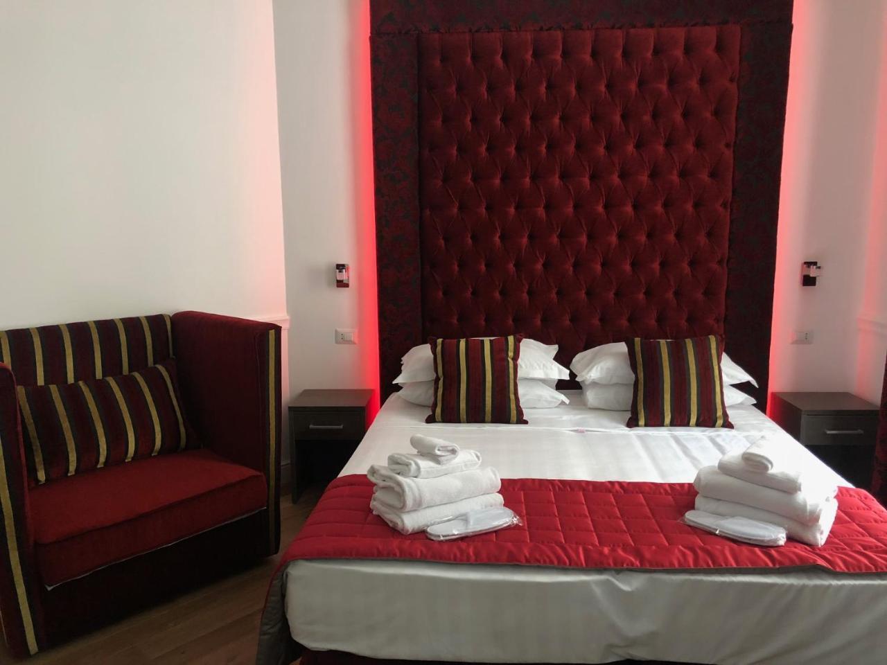 Quarto com Cama King-size e Varanda